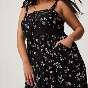 Torrid Black and White Floral Maxi Dress